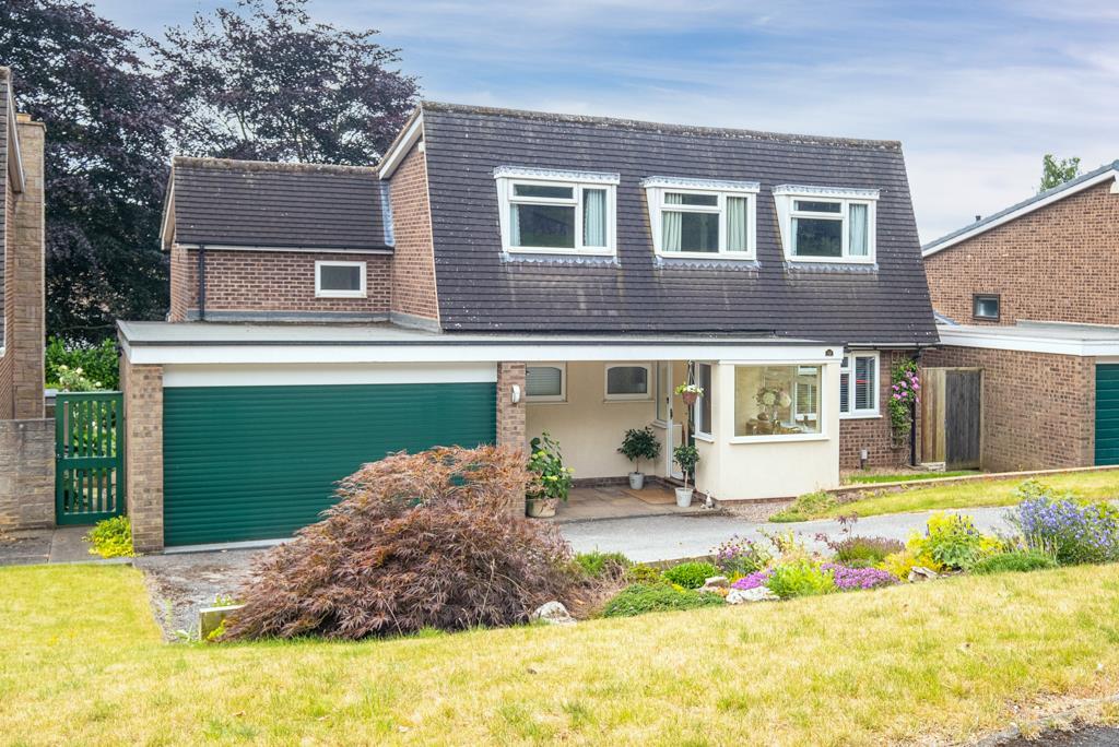Wentworth Drive, Lichfield 4 bed detached house for sale £650,000