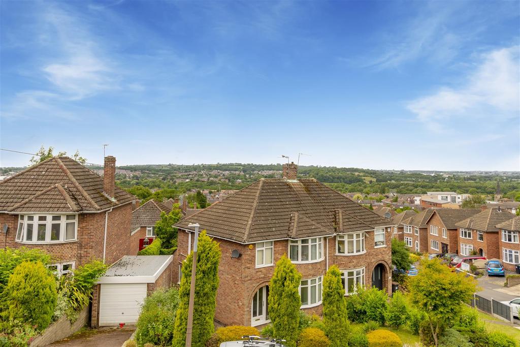 Blake Road, Stapleford 3 bed detached bungalow £250,000