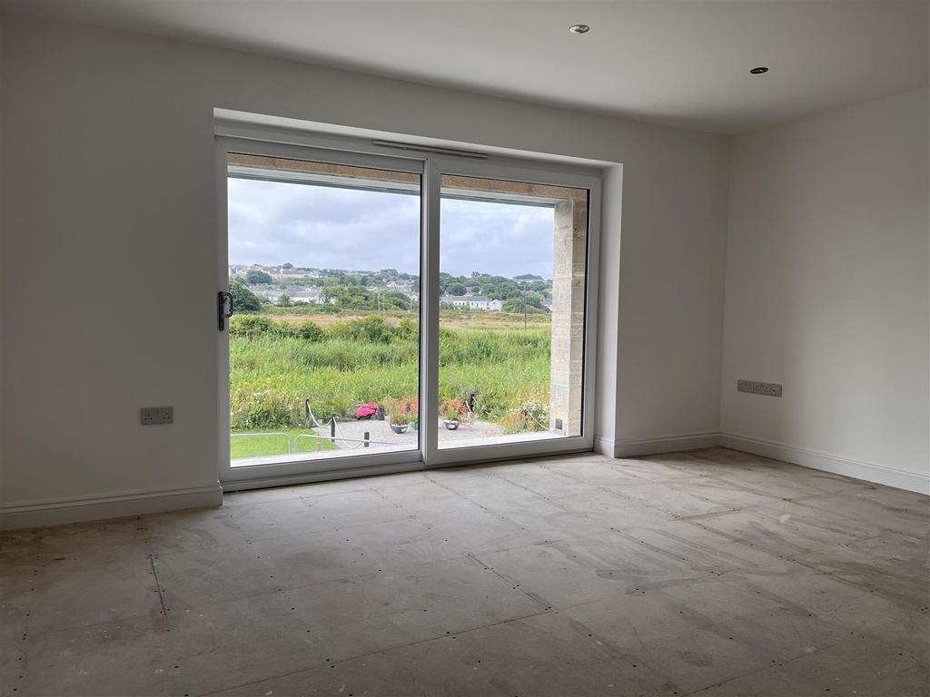 Glebe Row, Phillack, Hayle 4 bed semidetached house £725,000