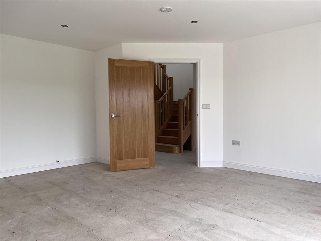 Glebe Row, Phillack, Hayle 4 bed semidetached house £725,000