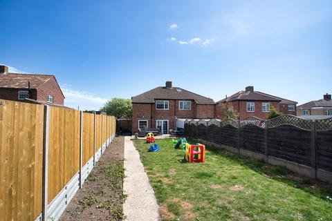 3 Warren Way, Folkestone, CT19 6DT