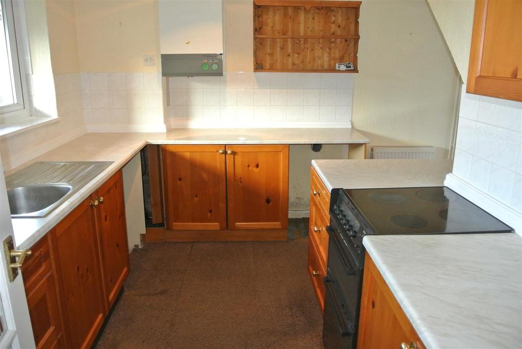 Ivy House Road, Whitstable 2 bed flat £950 pcm (£219 pw)