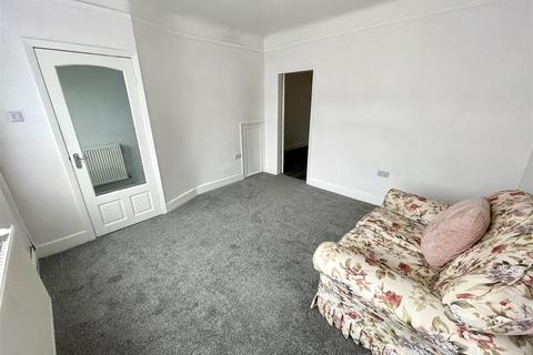 3 bedroom terraced house for sale - Kingsway, Huyton, Liverpool