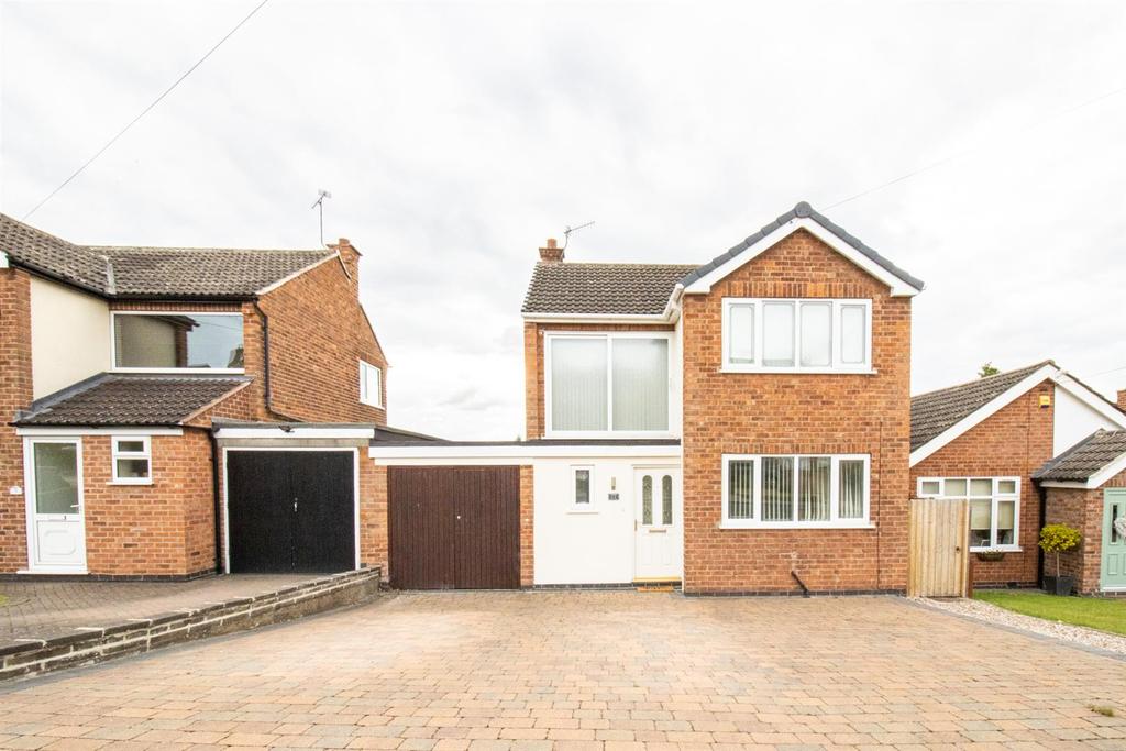 Boxley Drive, West Bridgford, Nottingham 3 bed detached house £1,400 pcm (£323 pw)