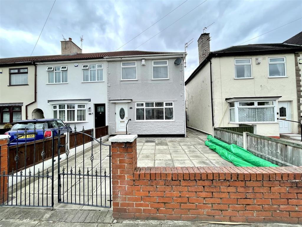 Kingsway, Huyton, Liverpool 3 bed end of terrace house £145,000