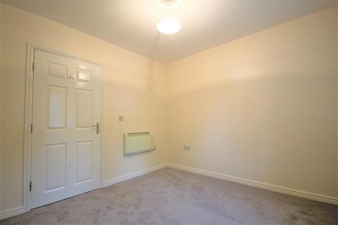 2 bedroom flat to rent - Woodland Court, Walton, Thorp Arch
