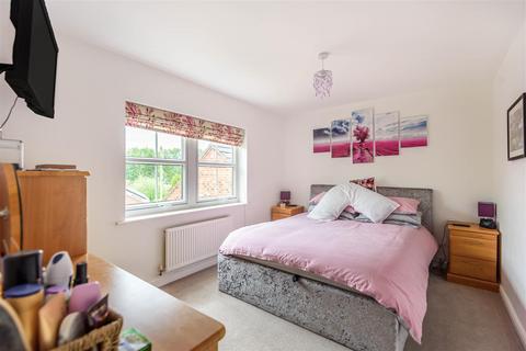 42 Sandwath Drive, Church Fenton, Tadcaster, LS24 9US