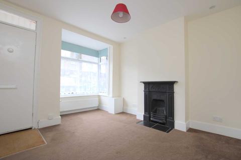 3 bedroom terraced house for sale - Victoria Road, Watford