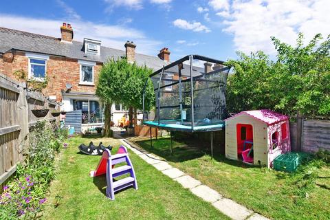 20 Phillip Road, Folkestone, CT19 4PY