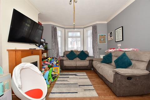 20 Phillip Road, Folkestone, CT19 4PY
