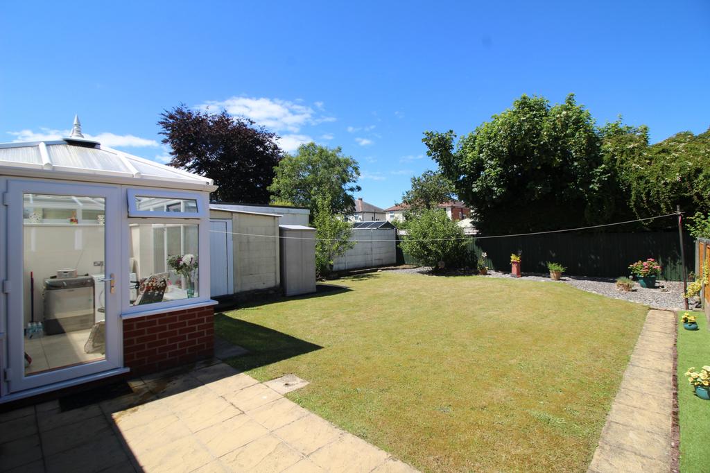 Winston Avenue, Lytham St. Annes, FY8 3 bed bungalow £230,000