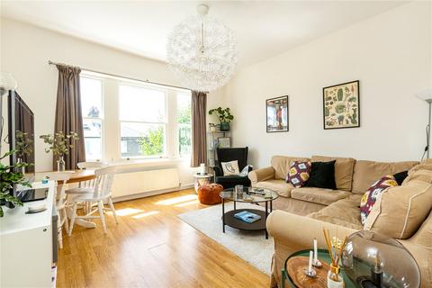 2 bedroom flat to rent, Gauden Road, Clapham, London, SW4