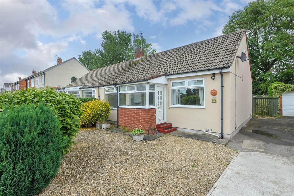 Green Lane, Morpeth, Northumberland... 2 bed bungalow £225,000