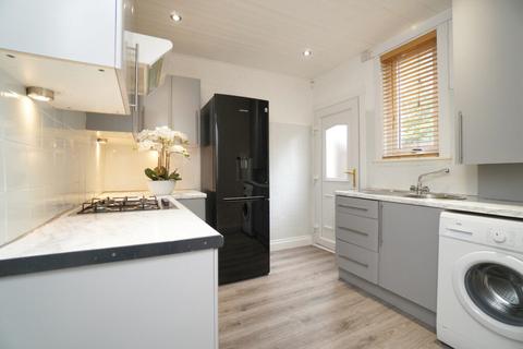172 Dumbarton Road, Old Kilpatrick, Glasgow, G60 5DU