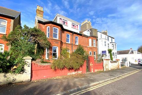 9 Dover Road, Walmer, Deal, CT14 7HR