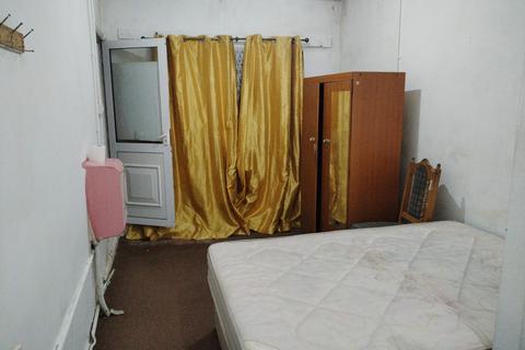 Studio to rent, SOUTH HARROW, Middlesex, HA2