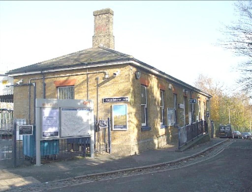 Nearby Westcombe Park Train Station