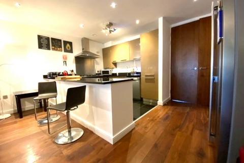 3 bedroom flat to rent, Blenheim Court, SE10