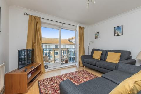 2 bedroom apartment to rent - Merton Court, Brighton Marina Village