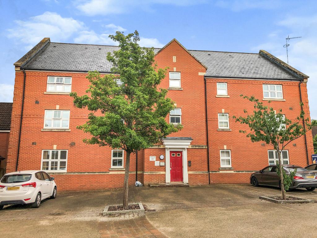 Phoenix Gardens, Swindon 1 bed apartment £120,000
