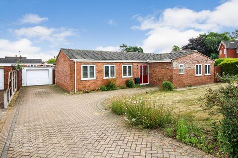 4 bedroom detached bungalow for sale - Falcon Road West, Sprowston, Norwich