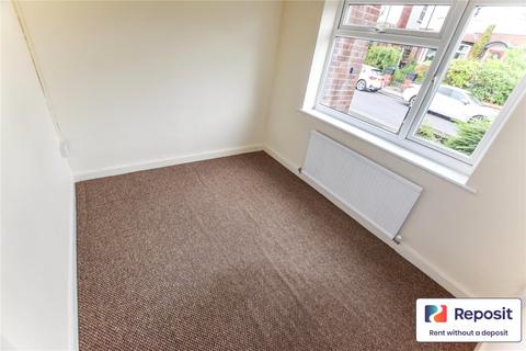 2 bedroom flat to rent, Rivington Road, Salford, Greater Manchester, M6