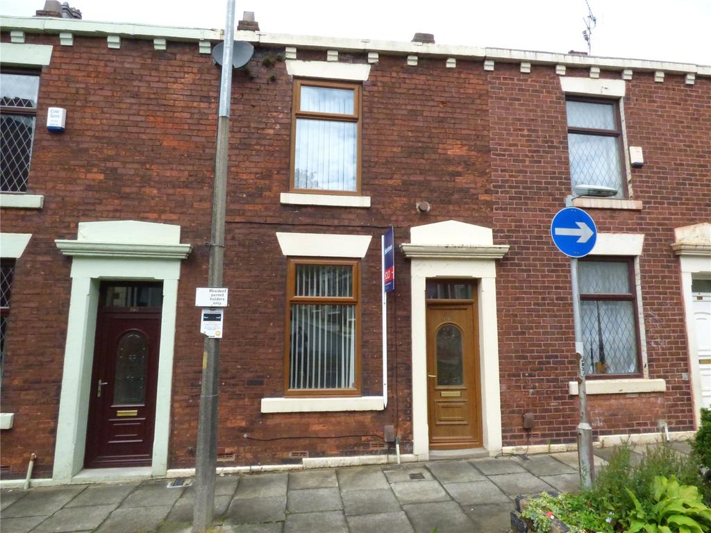 Abraham Street, Blackburn, Lancashire, BB2 2 bed terraced house £550
