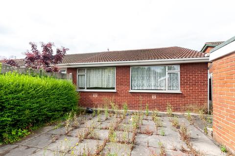 3 bedroom semi-detached bungalow for sale - Clock Face Road, Clock Face, St Helens, WA9