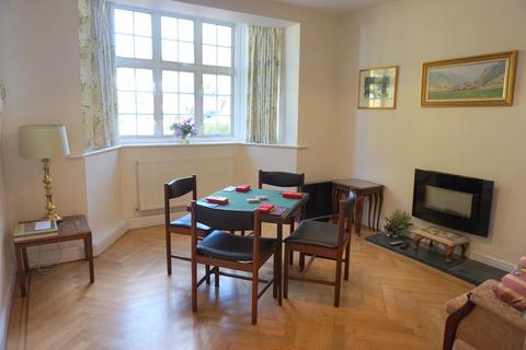 9 Fiddicroft Avenue, Banstead, SM7 3AD