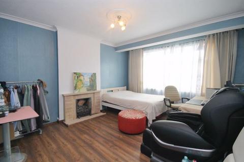 814 Greenford Road, Greenford, UB6 8QP