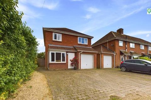 4 bedroom detached house for sale, 26 Lightgate Lane, South Petherton