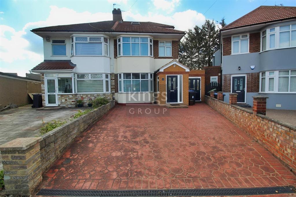 Colvin Gardens, Waltham Cross 4 bed semidetached house £599,995