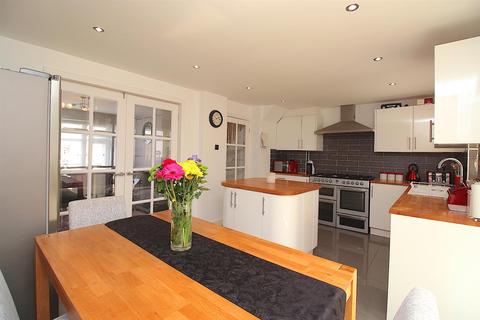 5 bedroom semi-detached house for sale - Packer Avenue, Leicester Forest East