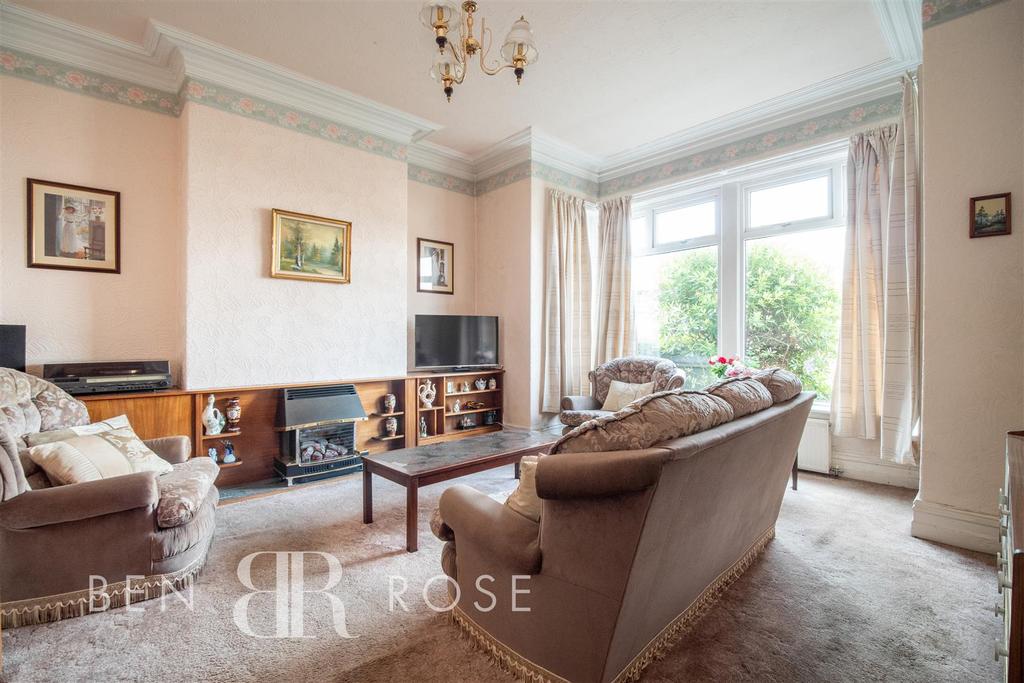 Russell Square, Chorley 4 bed terraced house £199,995