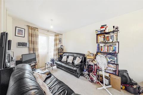 2 bedroom flat for sale - Dixon Way, Harlesden