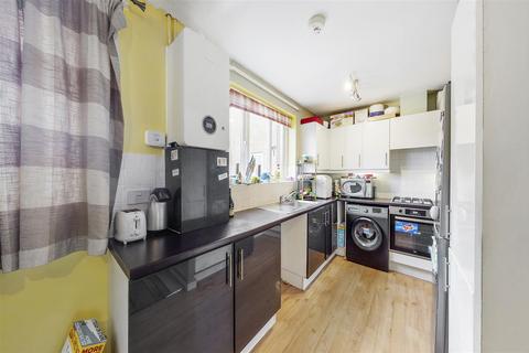 2 bedroom flat for sale - Dixon Way, Harlesden