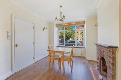 60 Ferndale Road, Banstead, SM7 2EX