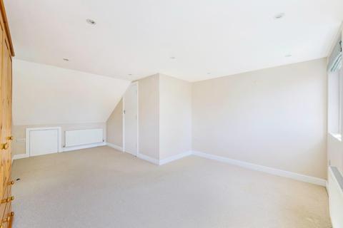 60 Ferndale Road, Banstead, SM7 2EX