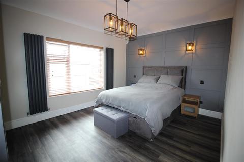 2 bedroom semi-detached house for sale - Leyburn Road, Darlington