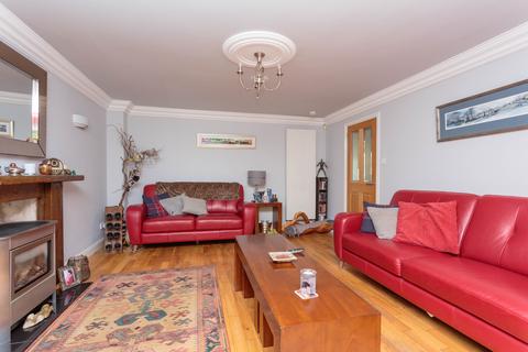 22 Matthews Drive, Newtongrange, Dalkeith, EH22 4DE