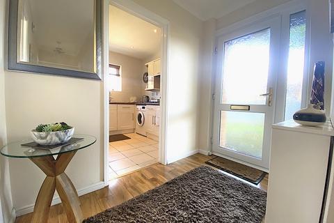 2 bedroom semi-detached house for sale - Whinchat Close, St. Mellons, Cardiff. CF3
