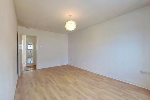 2 bedroom flat to rent, Tollcross Road, Glasgow, G32