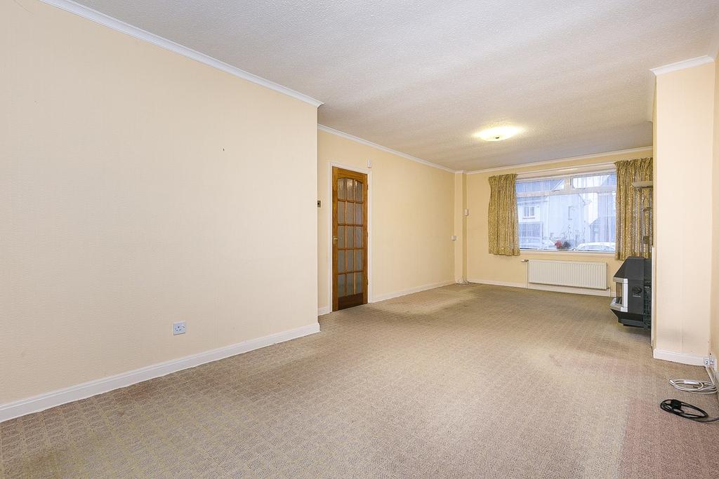 Grigor Drive, Craigleith, Edinburgh, EH4 3 bed end of terrace house £305,000