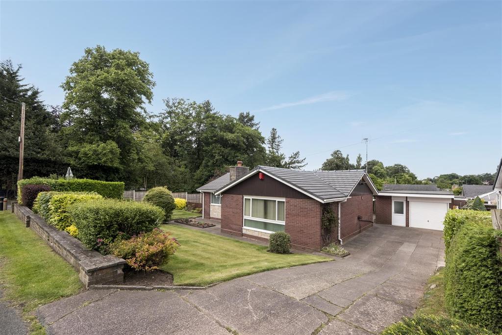 Nixon Road, Cuddington 3 bed detached bungalow for sale £374,950