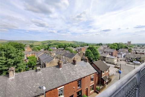 2 bedroom apartment for sale - Mellor Street, Lees, Oldham, Greater Manchester, OL4