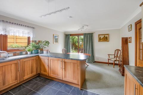 Roselea Gannochy Road, Perth, PH2 7EG