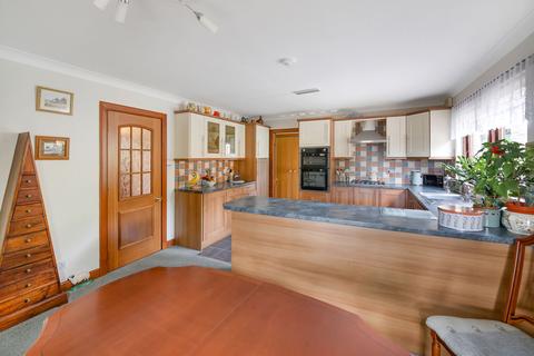 Roselea Gannochy Road, Perth, PH2 7EG