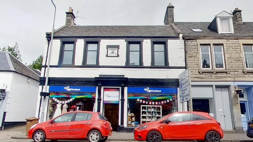 East Main Street, Broxburn, West Lothian, EH52 3 bed flat £750 pcm (£