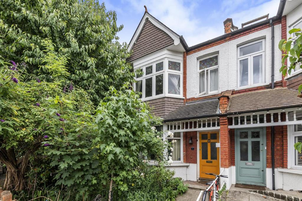 Emmanuel Road, Balham 2 bed flat for sale £525,000