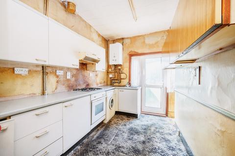 27 Drayton Grove, London, W13 0LA